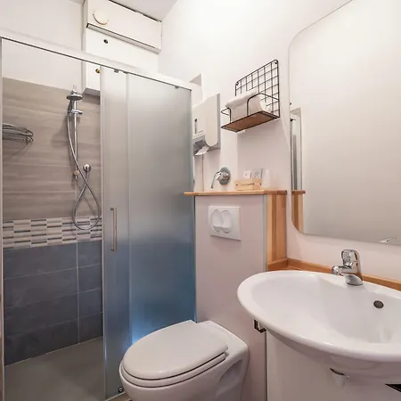 Szálloda Trasimeno 3*