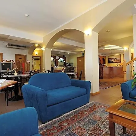 Trasimeno 3* باسّينيانو سول تْرازي