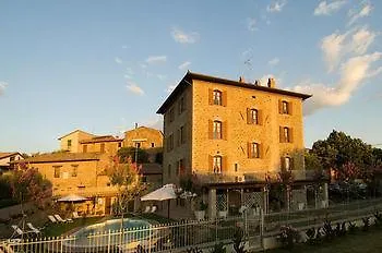 Szálloda Trasimeno 3*